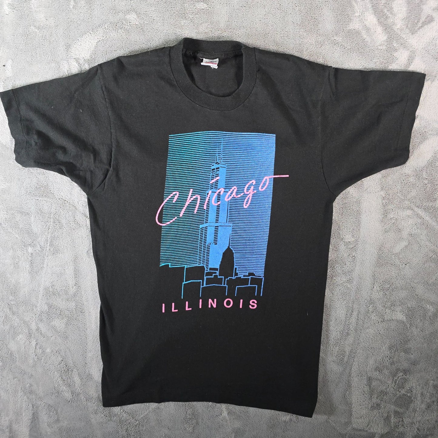 Vintage 1990s Chicago Sears Tower Neon Vaporwave Tourist/Souvenir T-Shirt (M)