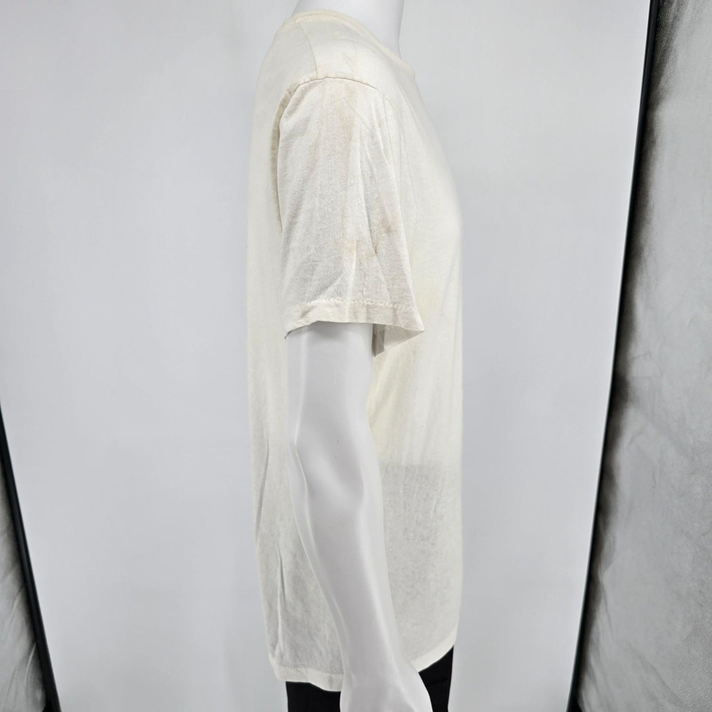 Vintage 1990s Hanes Blank White Single Stitch Crew Neck Cotton T-Shirt (M/L)