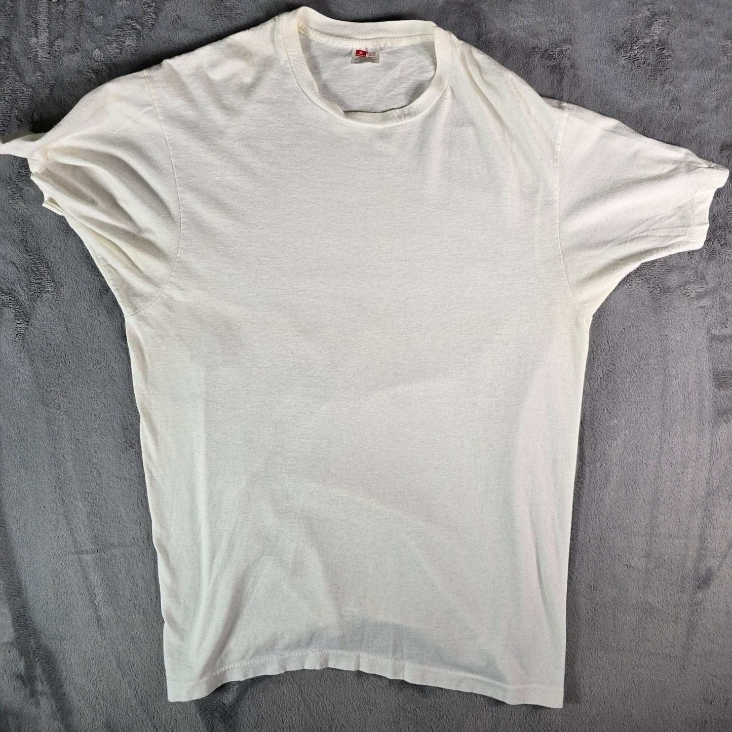 Vintage 1990s Hanes Blank White Single Stitch Crew Neck Cotton T-Shirt (M/L)