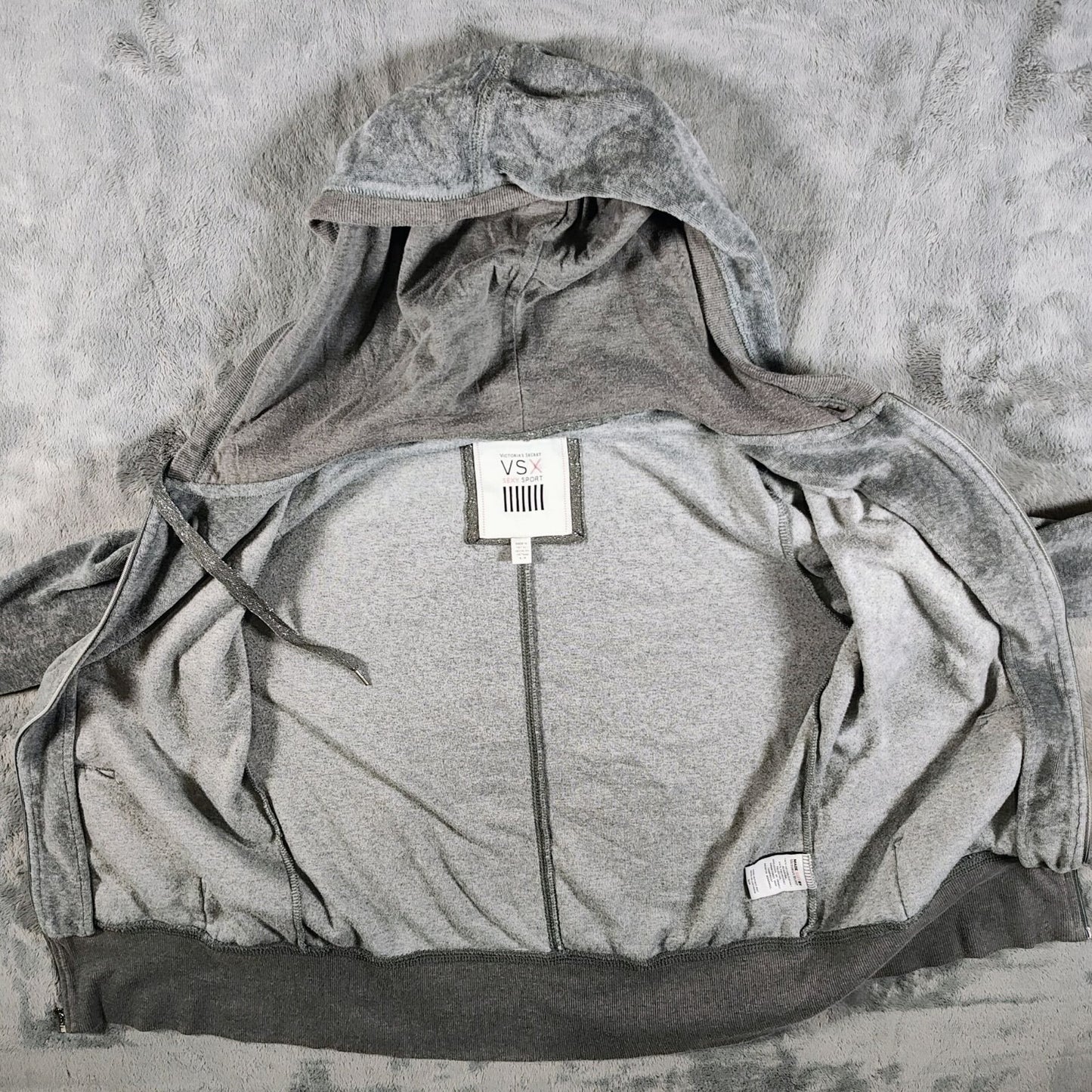 2010s Victoria's Secret VSX Sexy Sport Grey Zip-Up Hoodie Jacket (Small)