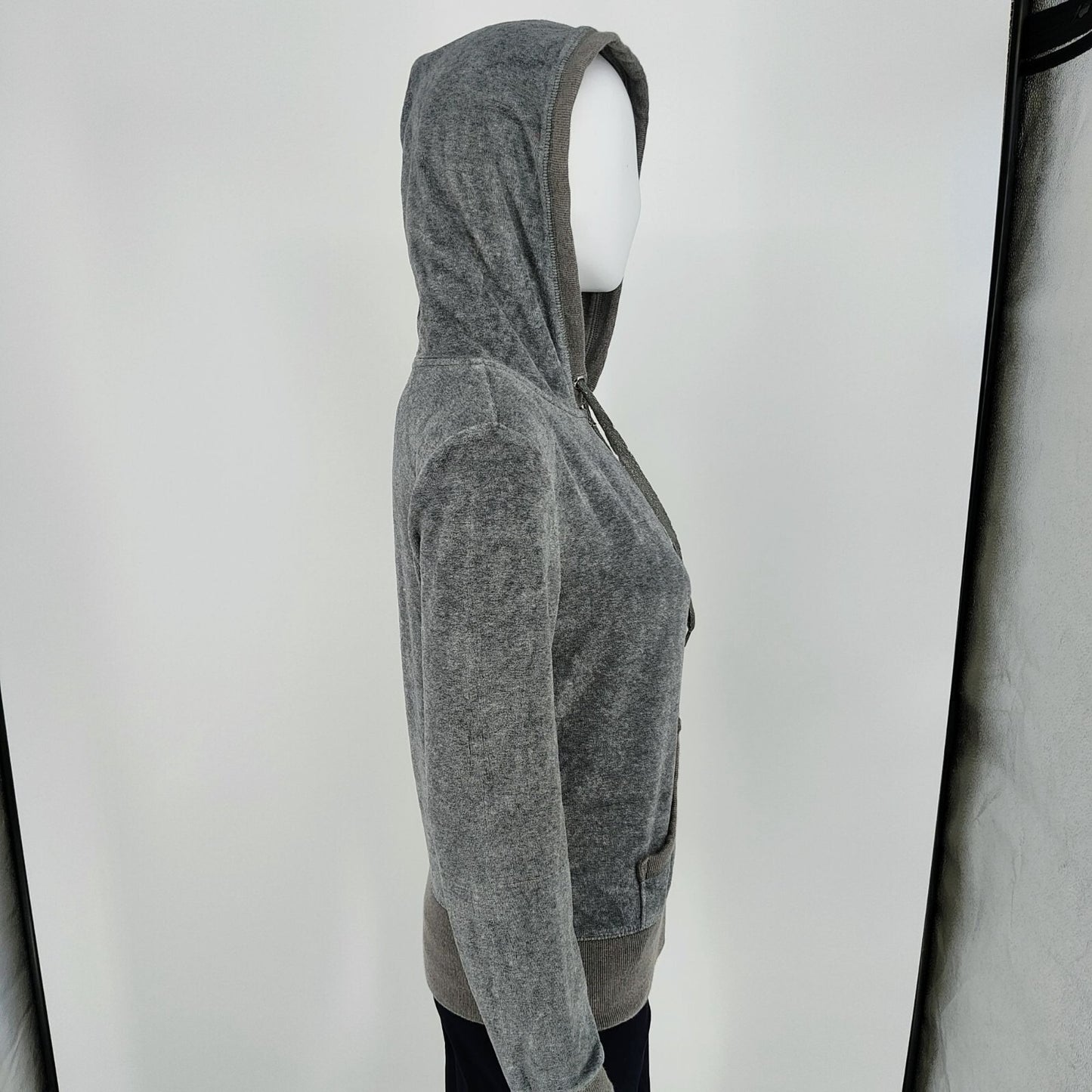 2010s Victoria's Secret VSX Sexy Sport Grey Zip-Up Hoodie Jacket (Small)