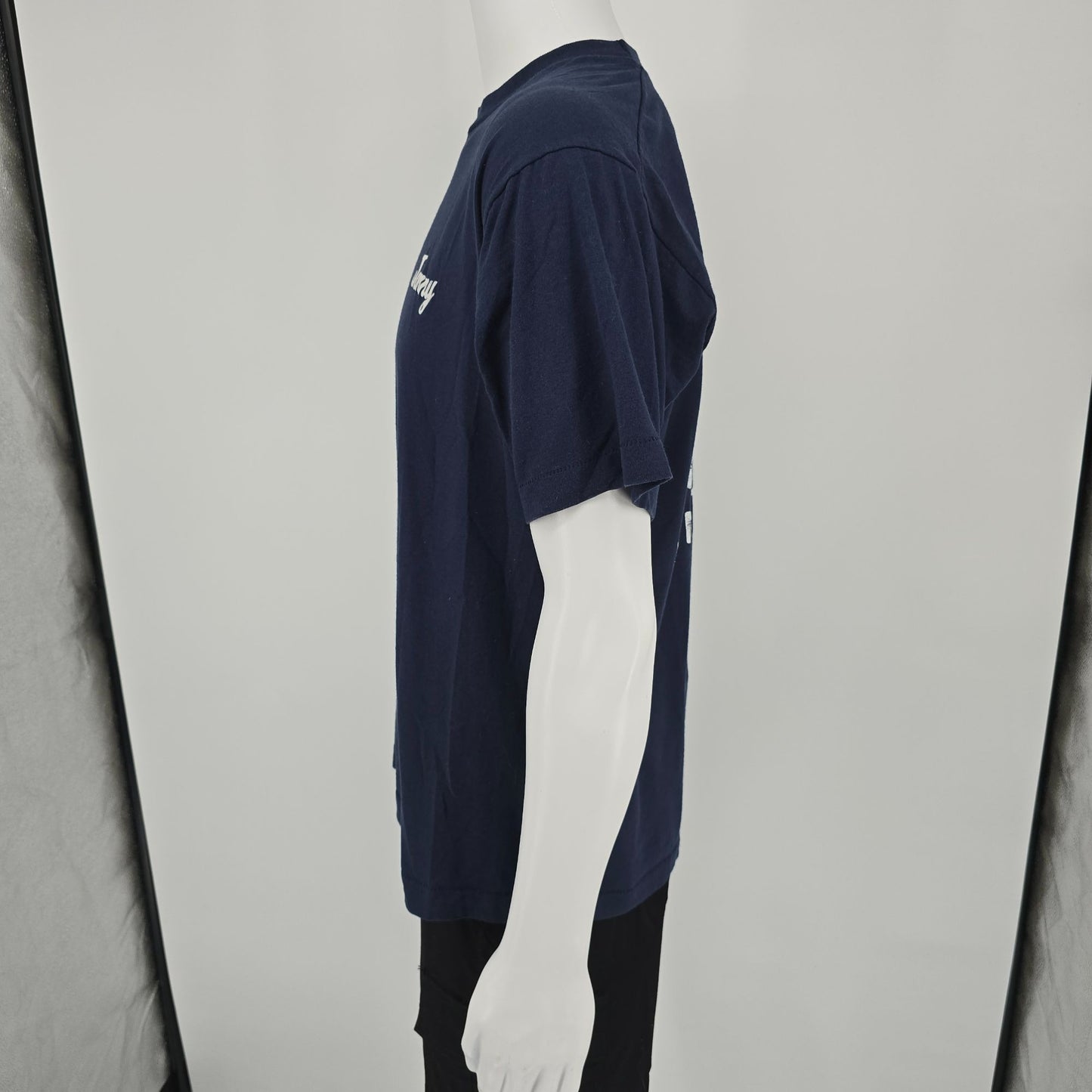 Vintage 1990s Navy Blue Mac Badminton "Janny" Shuttlecock Graphic T-Shirt (L)