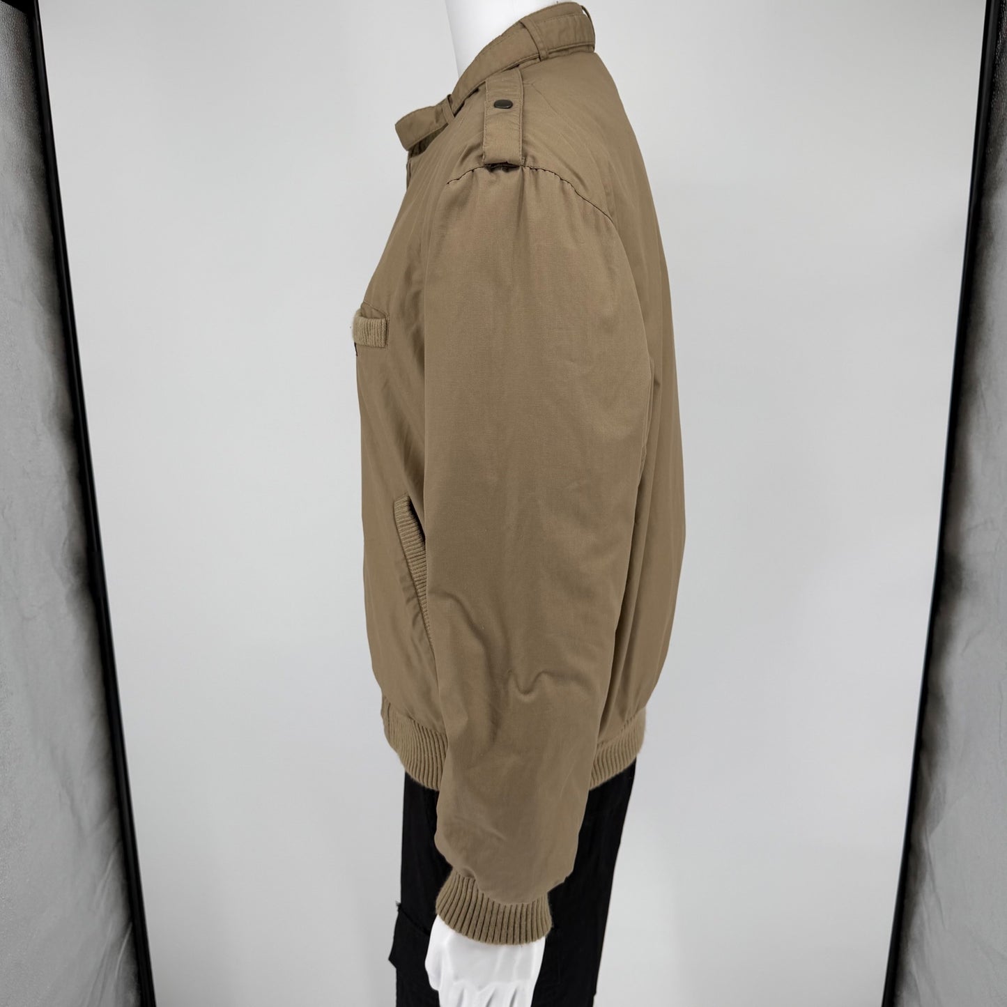 Vintage 1990s Members Only Khaki Padded Bomber Jacket (Size 40/Medium)