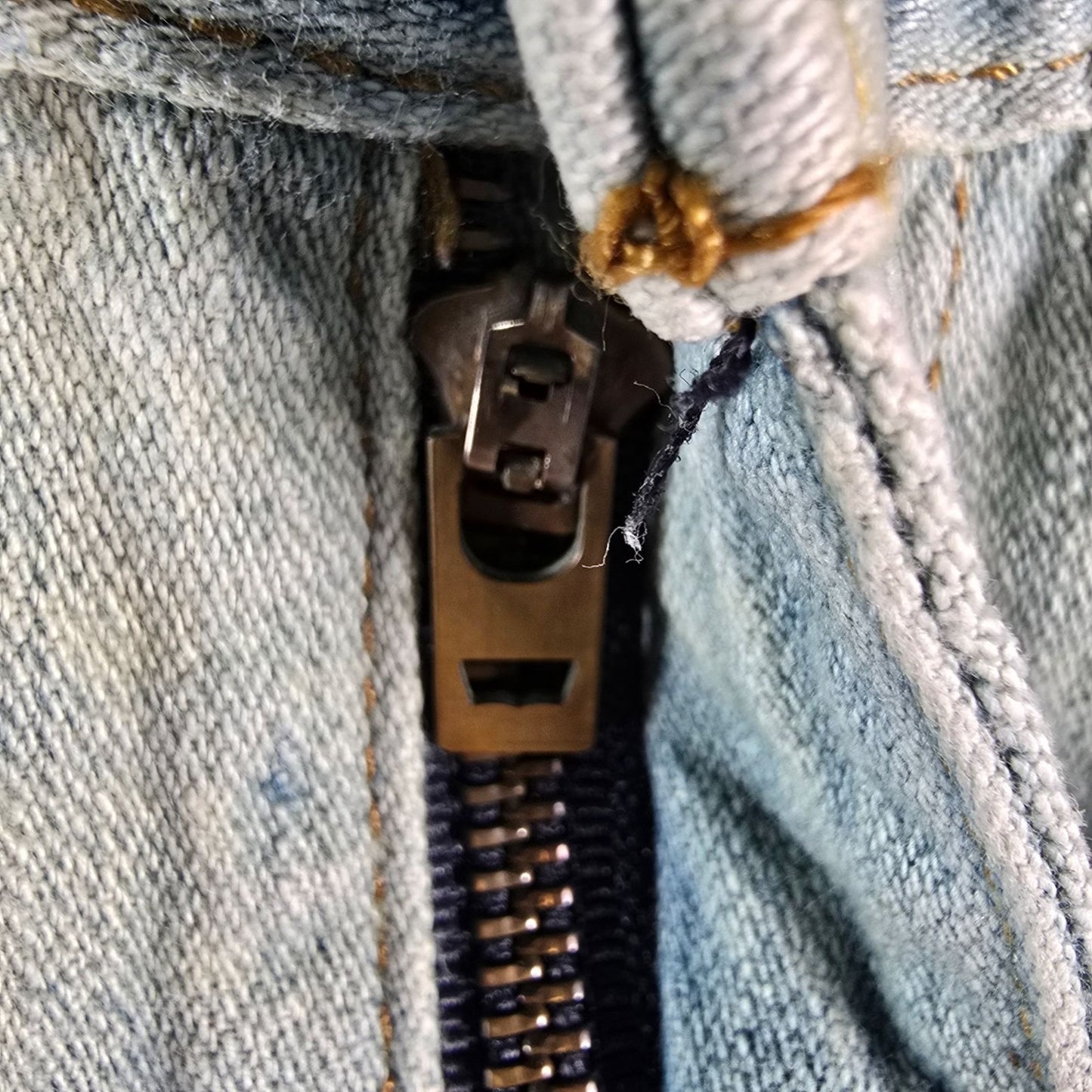 2010s Levi's 514 Straight Fit Custom Bleach Dyed Men's Denim Jeans (32x33)