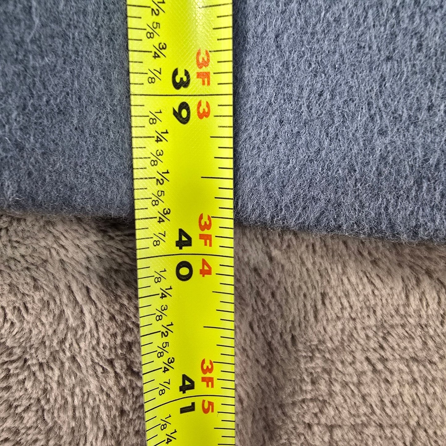 Distressed 1960s Unbranded Women's Mod Cashmere Wool Button Front Coat (Large)