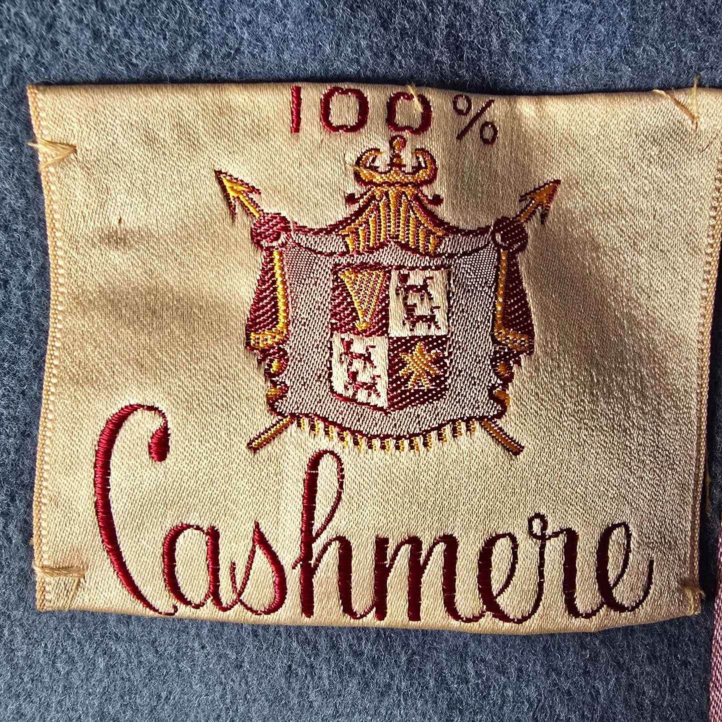 Distressed 1960s Unbranded Women's Mod Cashmere Wool Button Front Coat (Large)