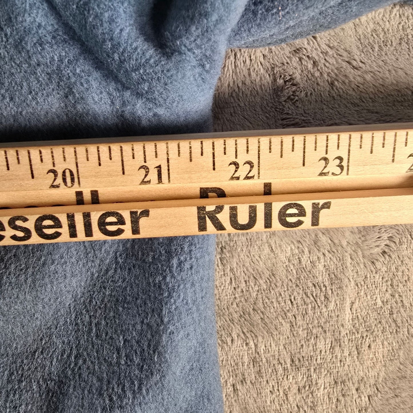 Distressed 1960s Unbranded Women's Mod Cashmere Wool Button Front Coat (Large)