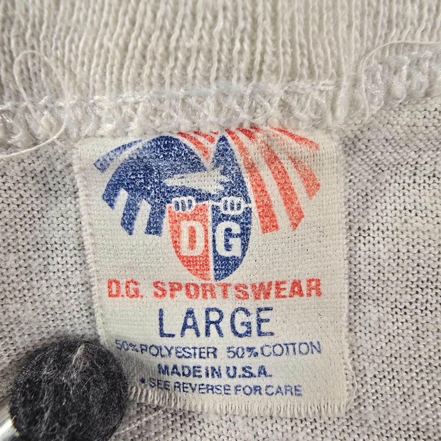 Distressed Vintage 1987 D.G. Sportswear Michigan Sesquicentennial T-Shirt (M)