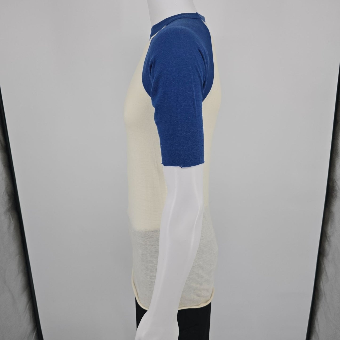 Distressed Vintage 1980s Sneakers Ivory/Blue Blank Raglan Sleeve Baseball Tee -S