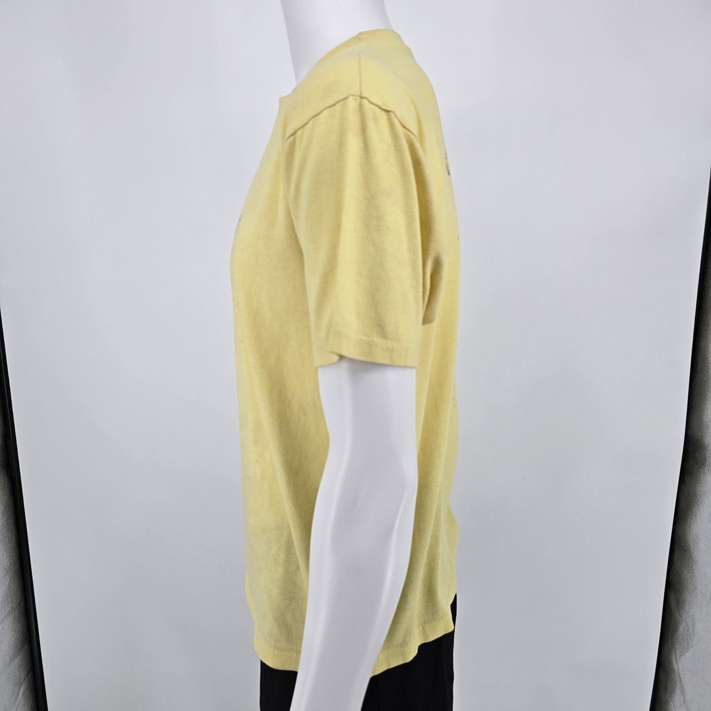 Vintage 1980s Willie Nelson Honeysuckle Rose/Willie Jeans Promo T-Shirt (M/L)