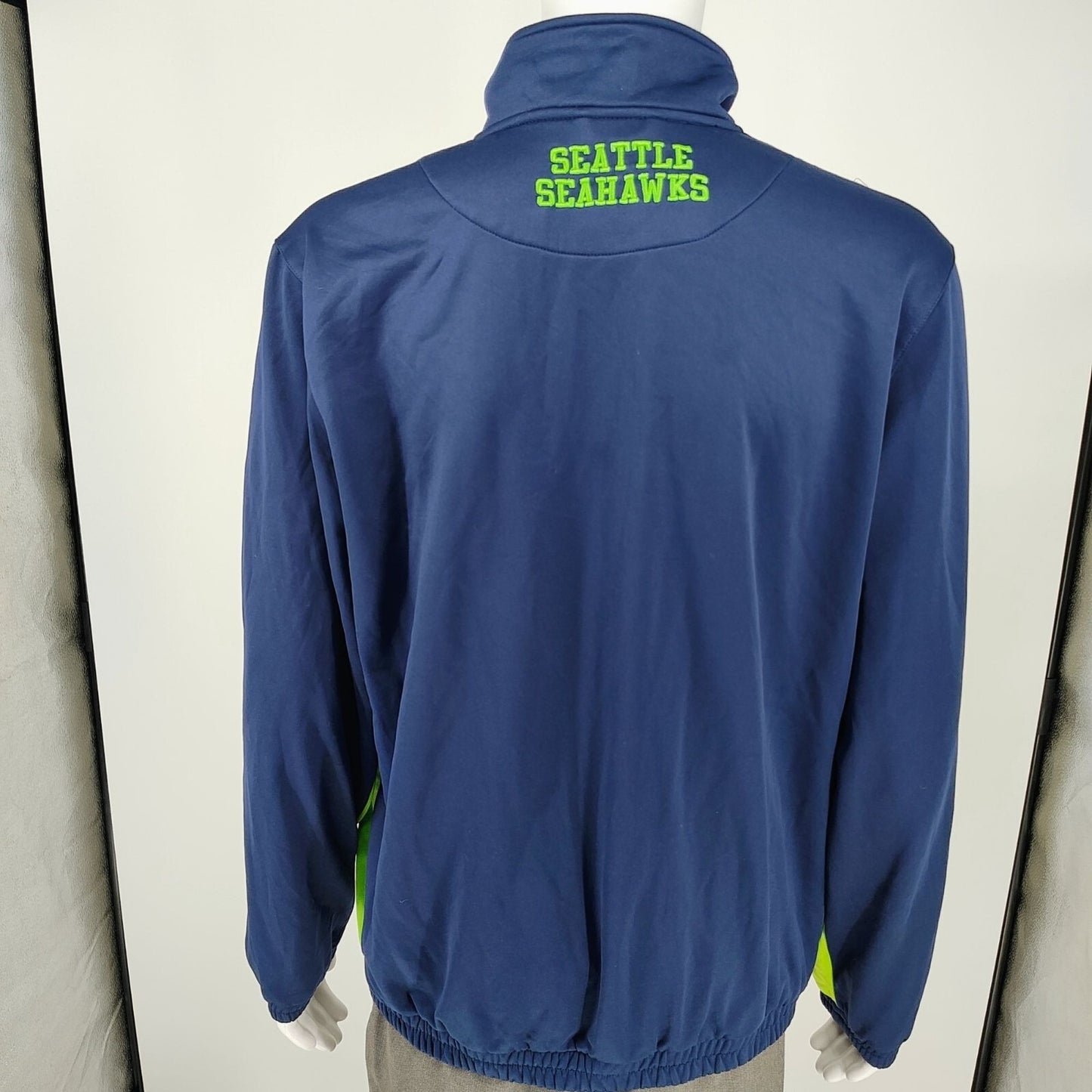 NFL G-III Apparel Seattle Seahawks Quarter-Zip Blue/Green Pullover Jacket (L)