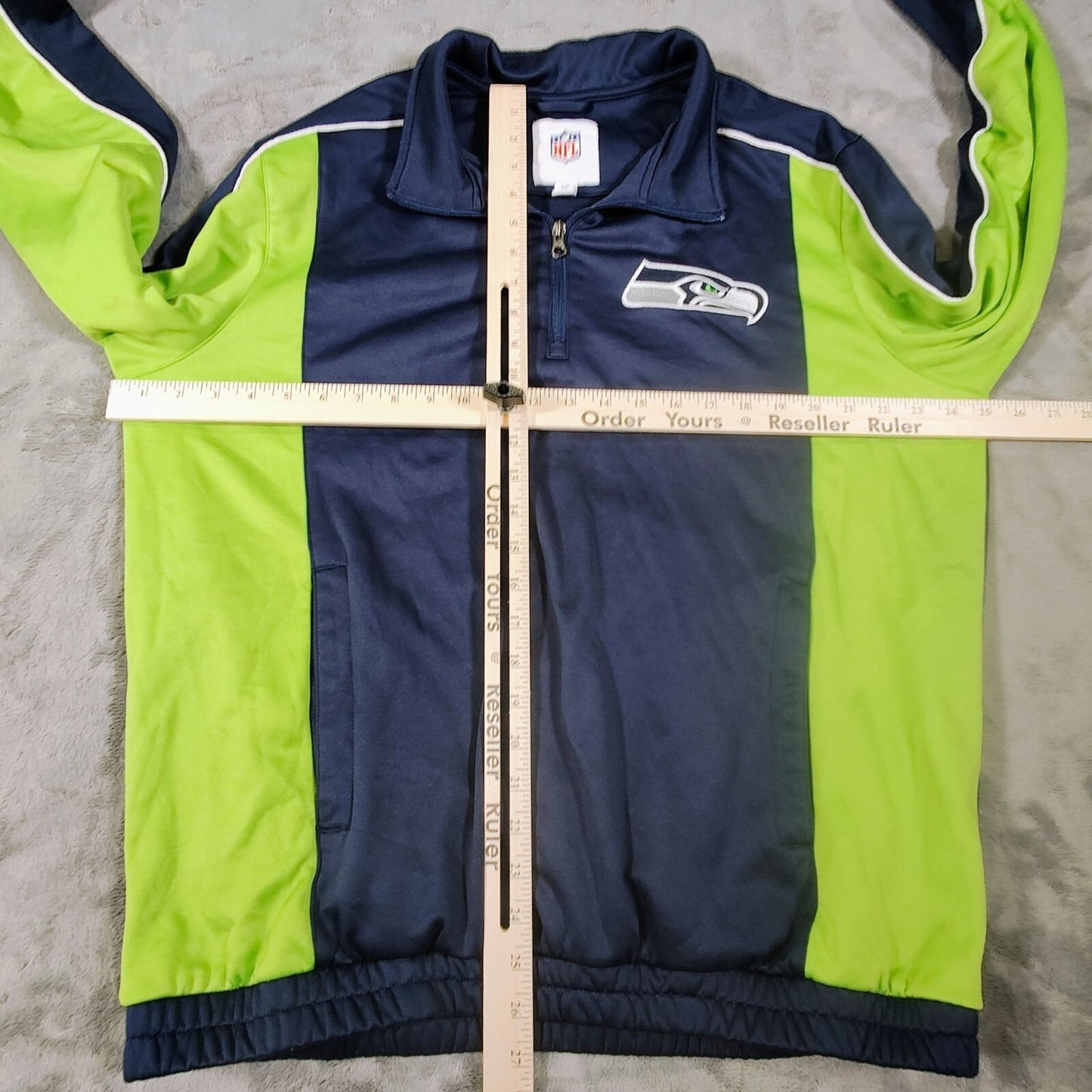 NFL G-III Apparel Seattle Seahawks Quarter-Zip Blue/Green Pullover Jacket (L)