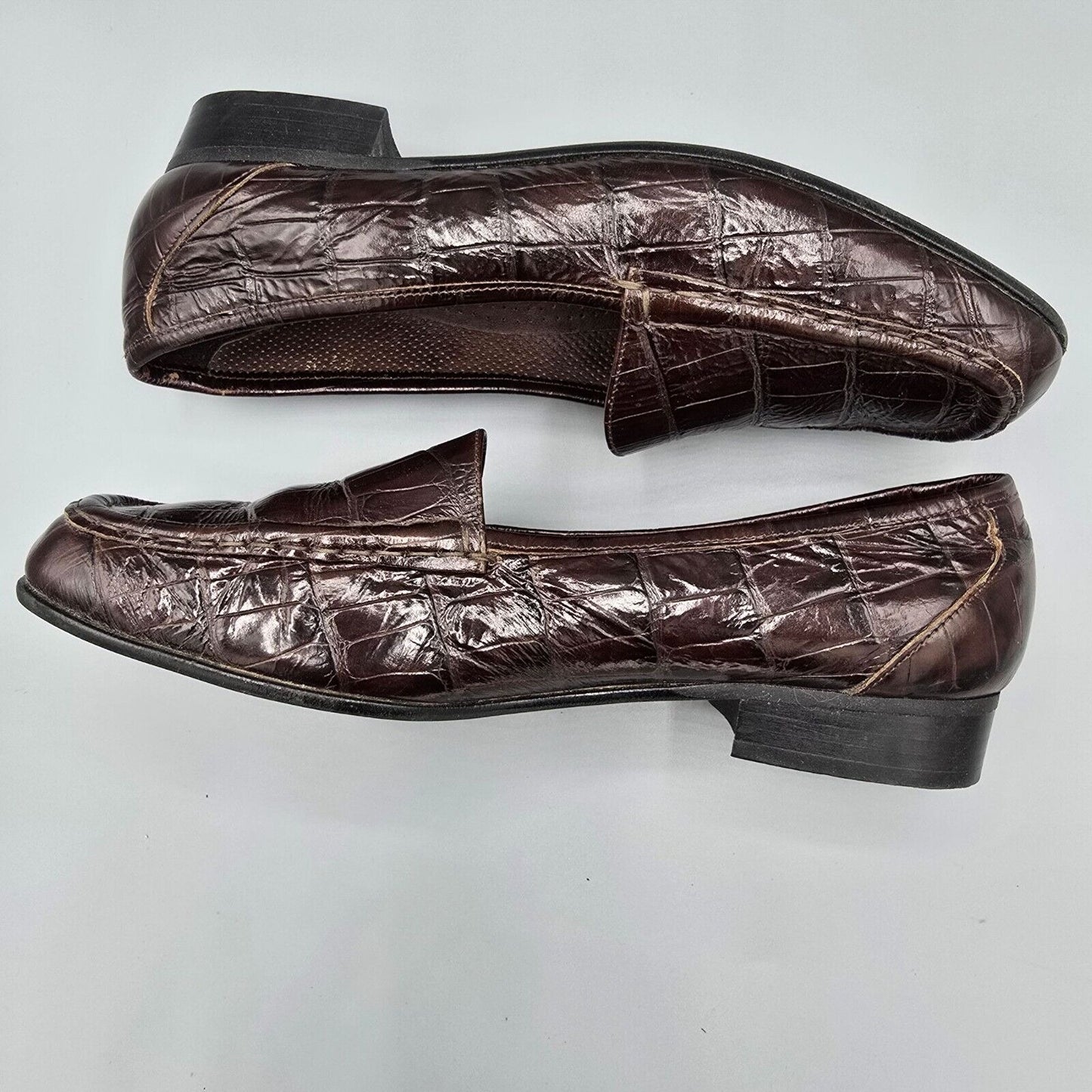 Vintage Women's Amalfi Italy Embossed Crocodile Print Leather Loafers (8.5B)