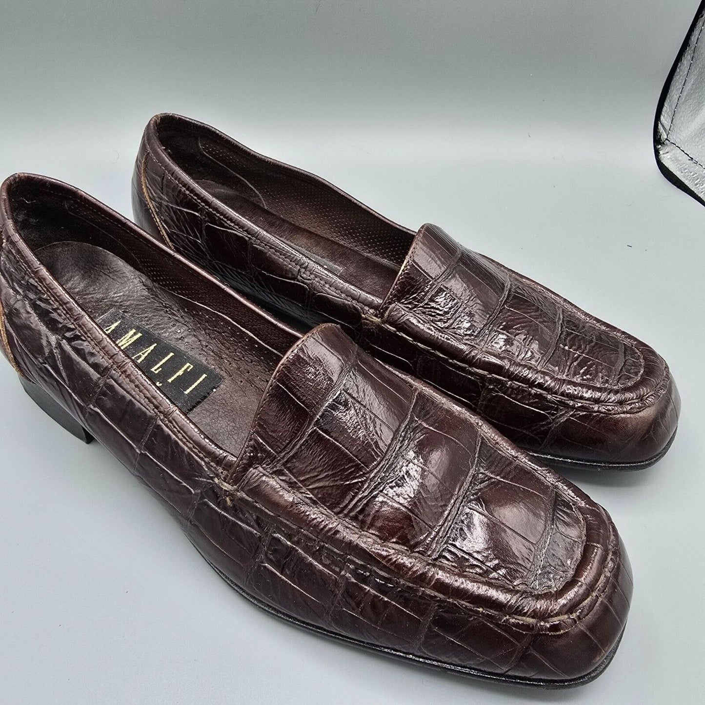 Vintage Women's Amalfi Italy Embossed Crocodile Print Leather Loafers (8.5B)