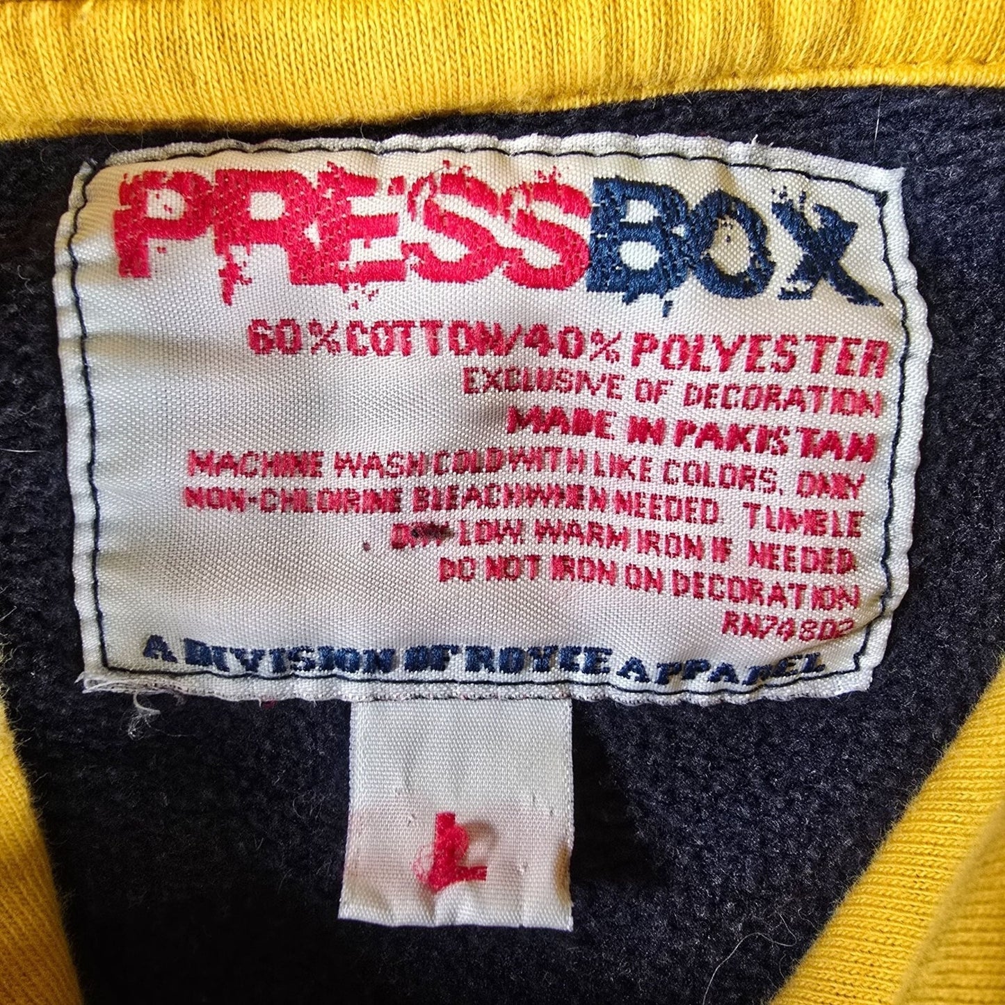 2000s Press Box by Royce Apparel Georgia Tech Embroidered Pullover Hoodie (L)