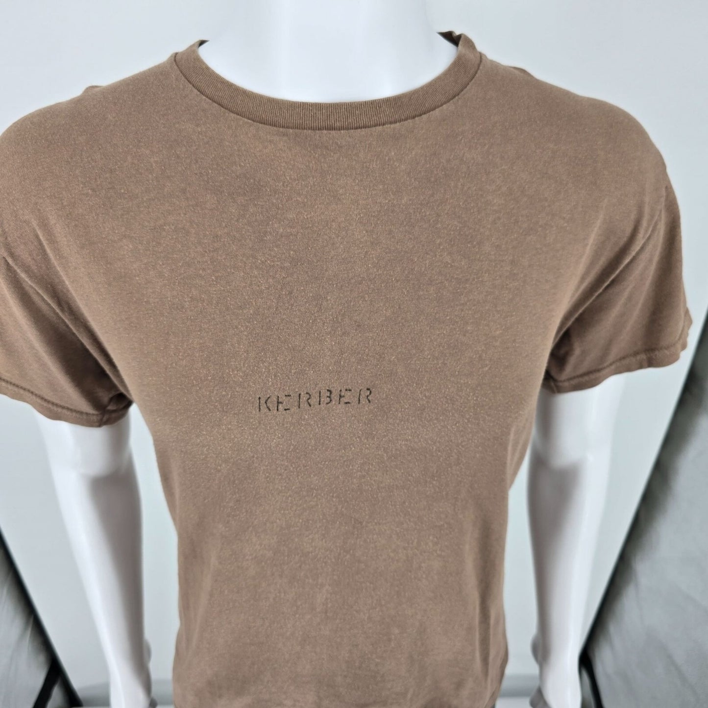Vintage Y2K "KERBER" Name Stencil Military Brown U.S. Army Style T-Shirt (M/L)