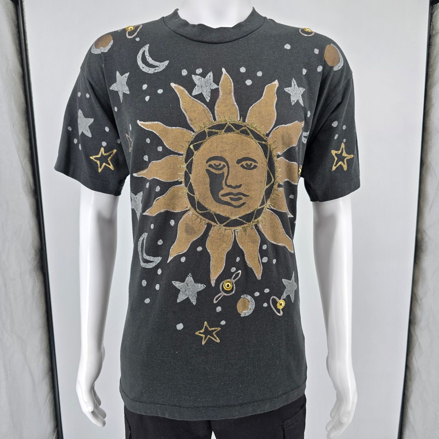 Vintage 1990s Wetpaint Hand Painted Celestial Glitter Art Sun/Moon T-Shirt (XL)