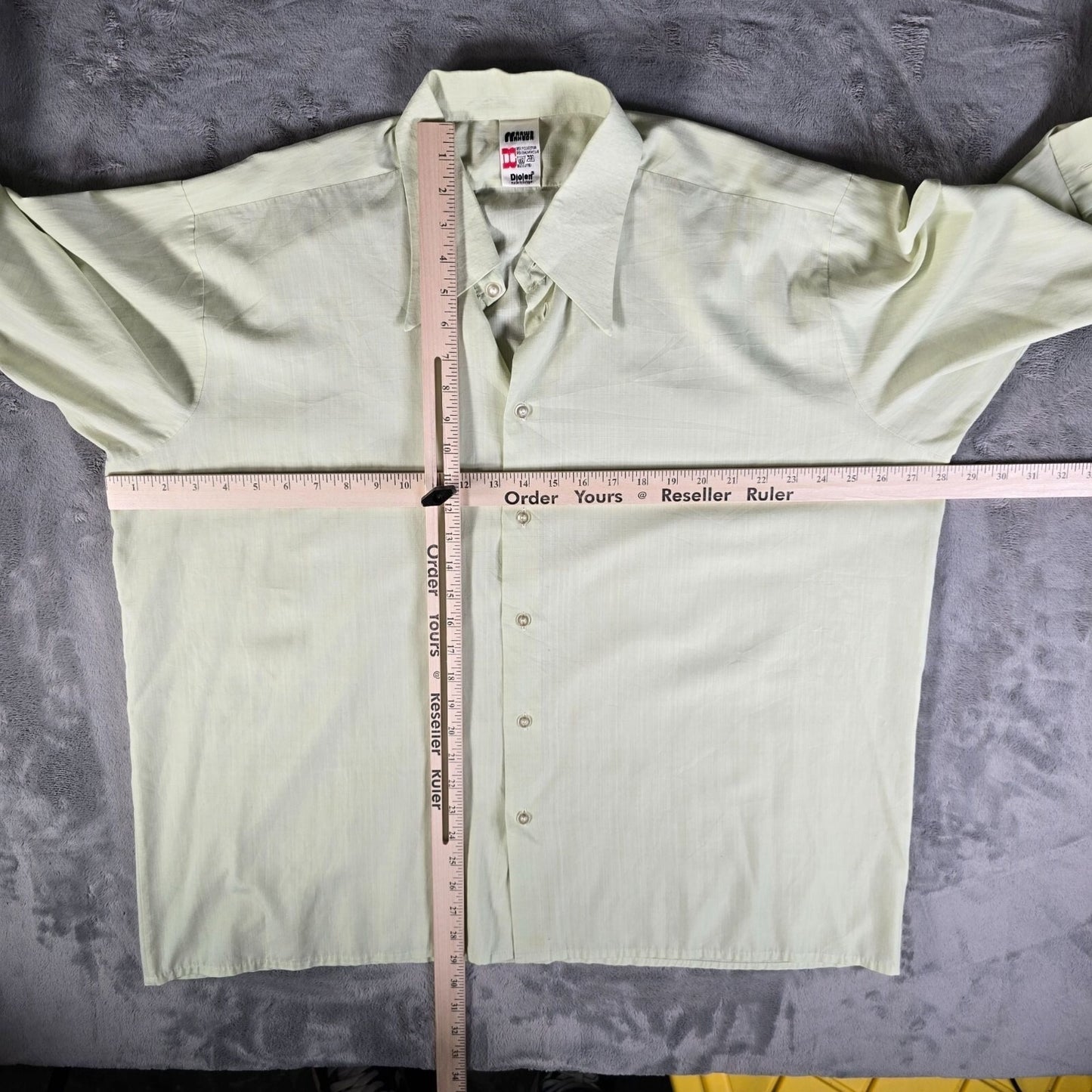 Vintage 1970s Rawe Rheda Light Green Wide Collar European Dress Shirt (XXXL)