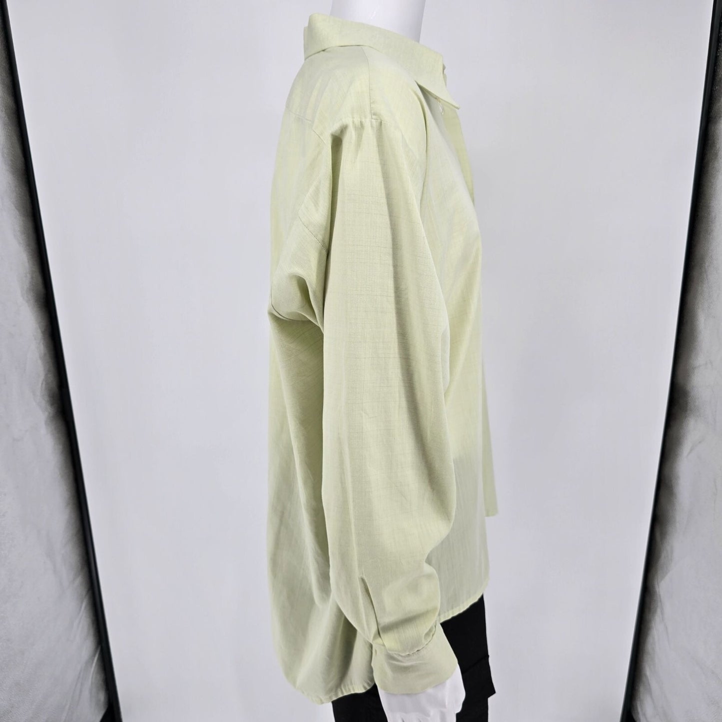 Vintage 1970s Rawe Rheda Light Green Wide Collar European Dress Shirt (XXXL)