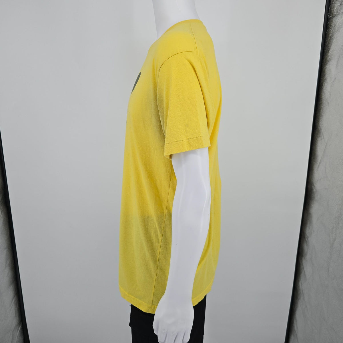Vintage 1970s Yellow "We are 1976" Panda Bear Face Graphic T-Shirt (L)