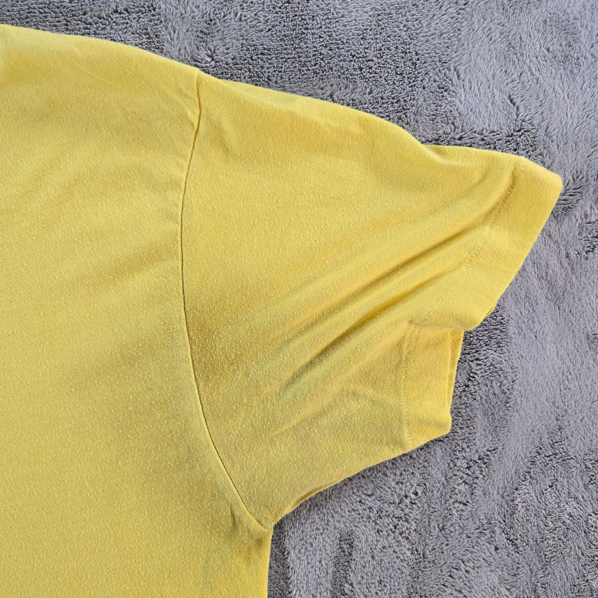 Vintage 1970s Yellow "We are 1976" Panda Bear Face Graphic T-Shirt (L)