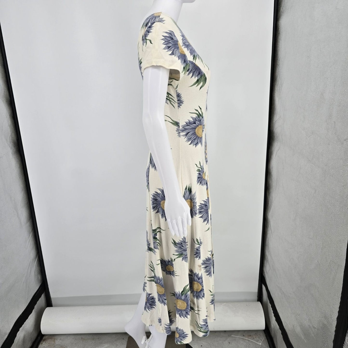 Vintage 1990s Cream/Blue Knit Floral Sunflower Print Button-Front Dress (XS)