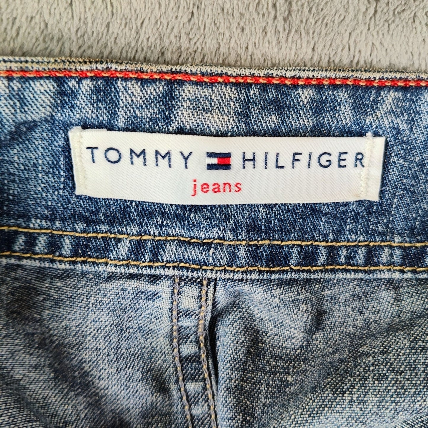 Tommy Hilfiger Jeans Y2K 2003 Women's Blue Jean Denim Shorts (Size 4) *Flawed
