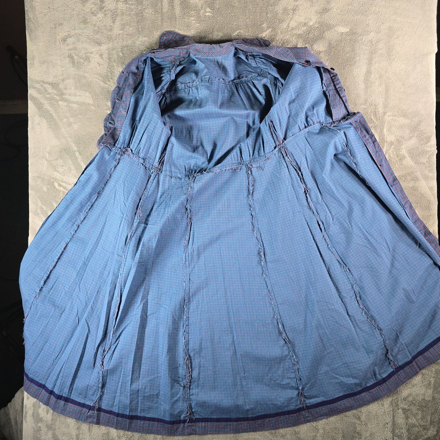 Vintage 1940s Blue/Red Foulard Print Belted Shirtwaist Midi Day Dress (M)