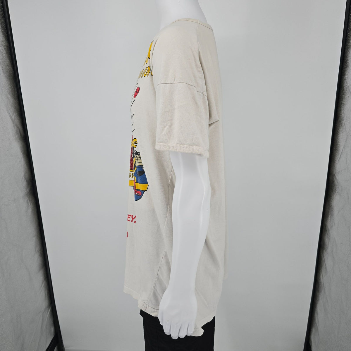 Vintage 1990s Disney Mickey Mouse Tour Guide Oversized Graphic T-Shirt (XL)