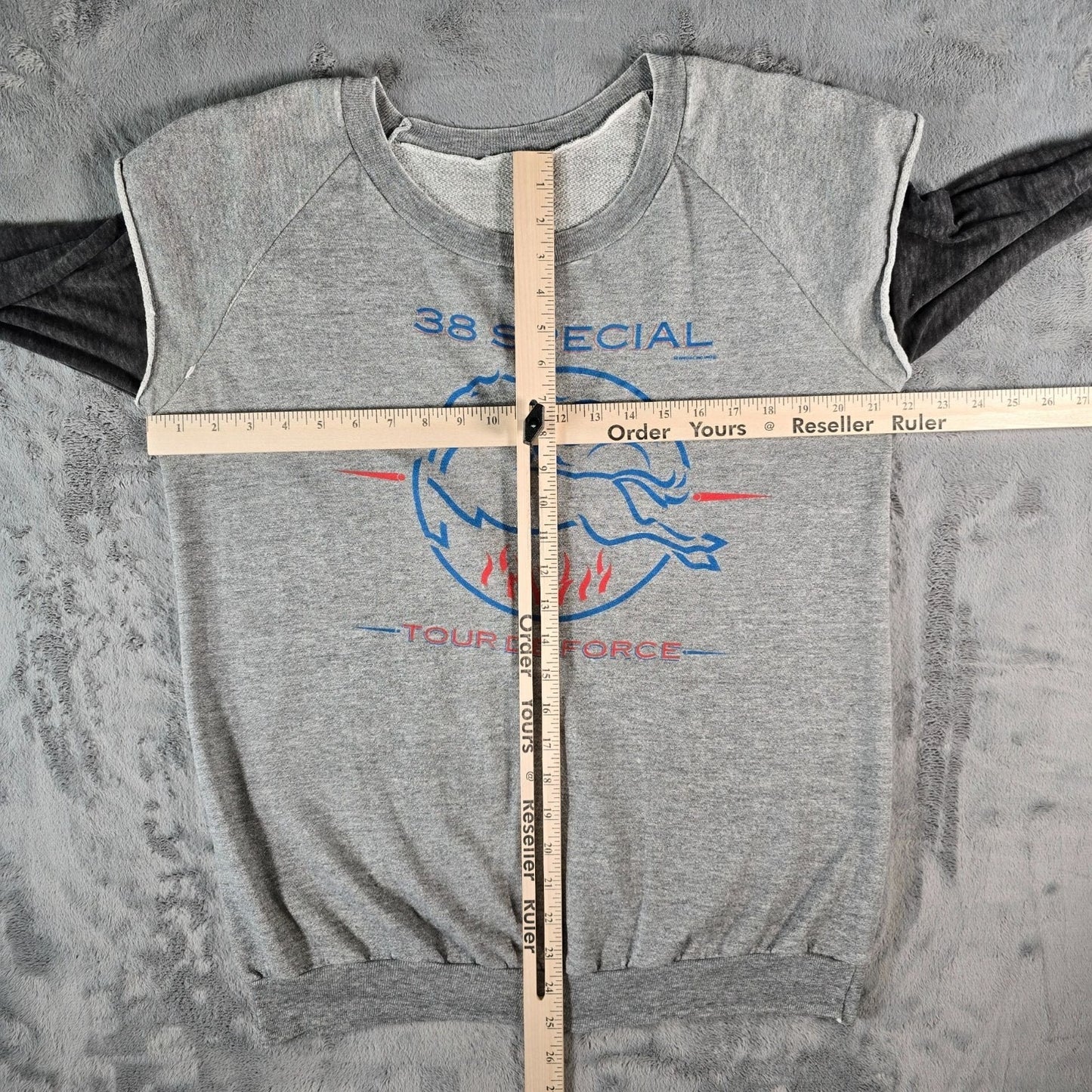 Vintage 1980s 38 Special Tour De Force 1984 Raglan Sleeve Band Sweatshirt (L)