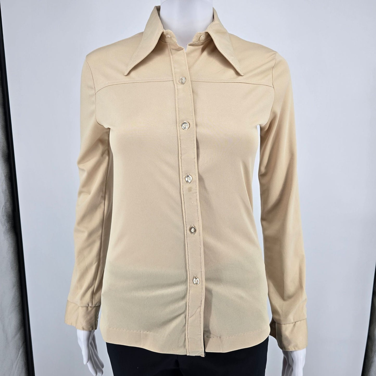 Vintage 1970s Stuffed Shirt Women's Pointed Collar Button-Up Blouse Top (S)