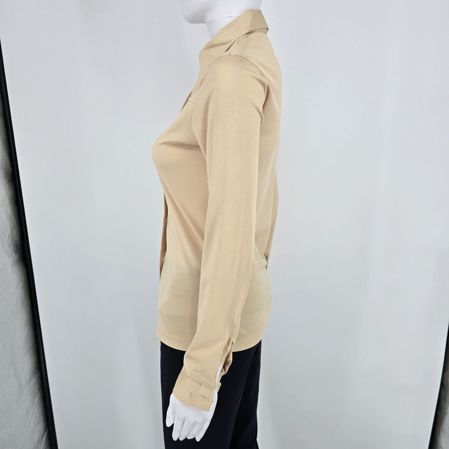 Vintage 1970s Stuffed Shirt Women's Pointed Collar Button-Up Blouse Top (S)