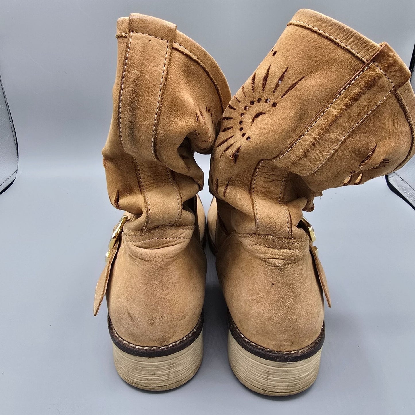 Joi Handmade in Italy Women's Suede Leather Cut Out Ankle Boots EU38 (US 7.5)