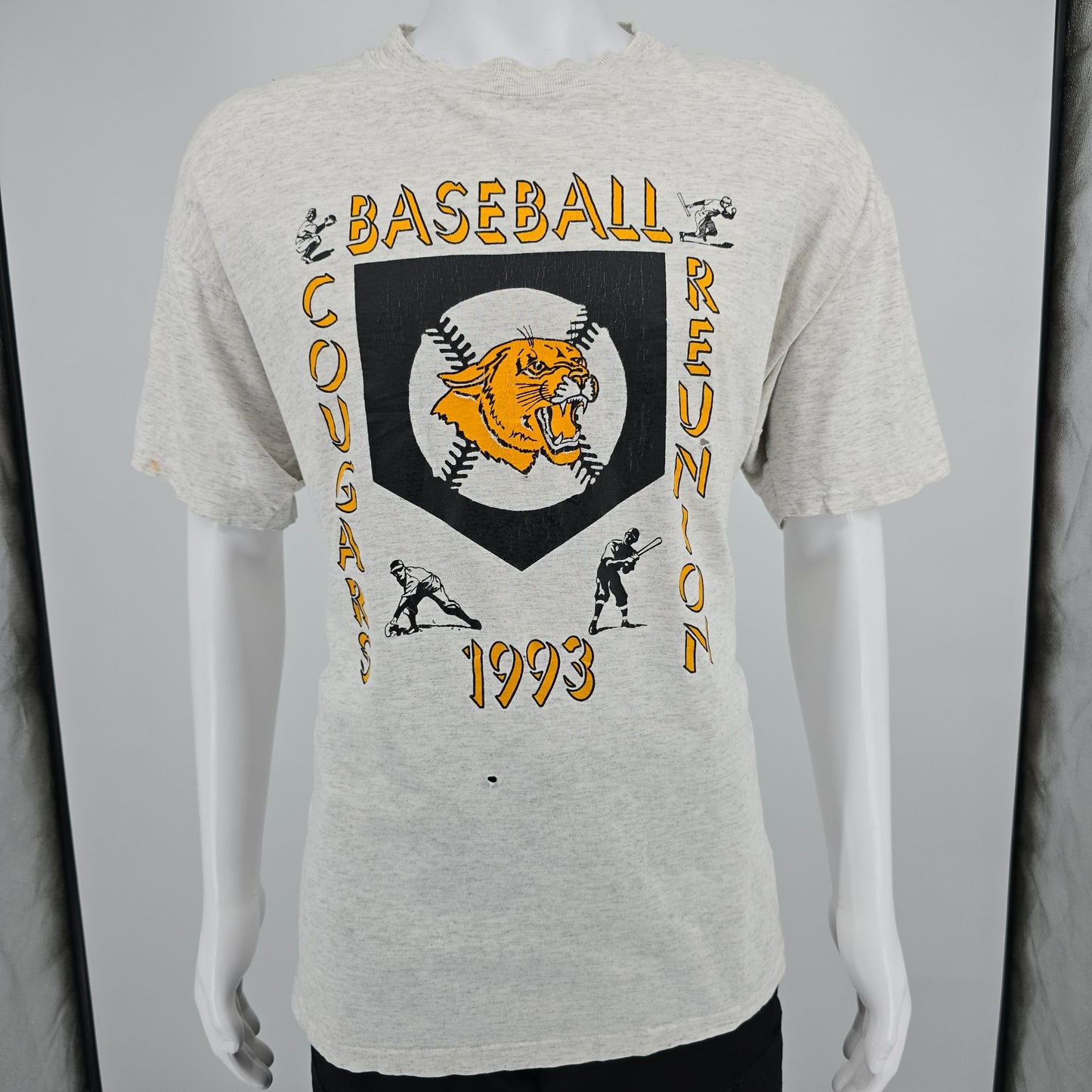 Distressed Vintage 1993 Oneita Power-T Cougars Baseball Reunion T-Shirt (XL)