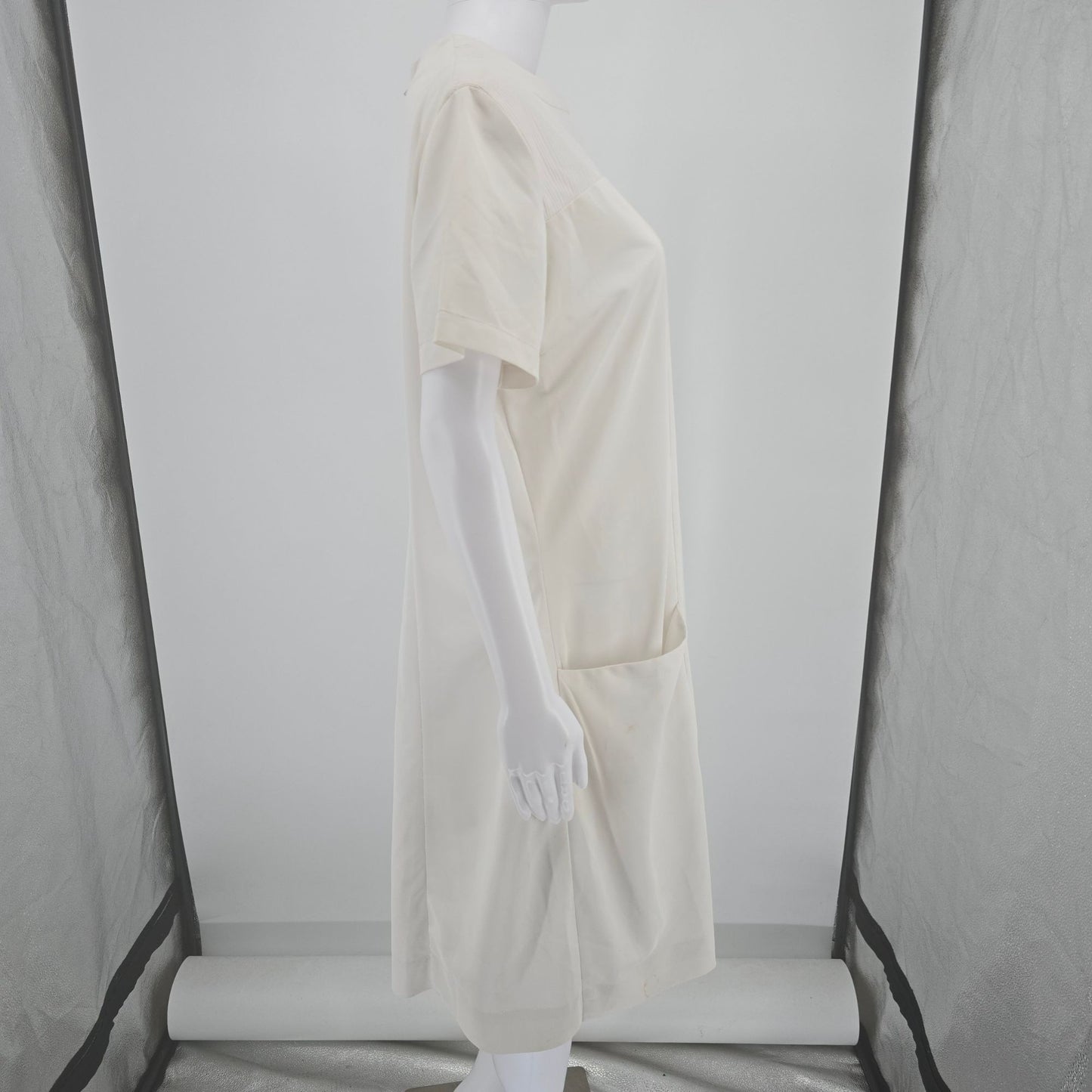 Vintage 1960s Clinic Uniforms Mod-Era Patch Pocket Nurse Shift Dress (XL)