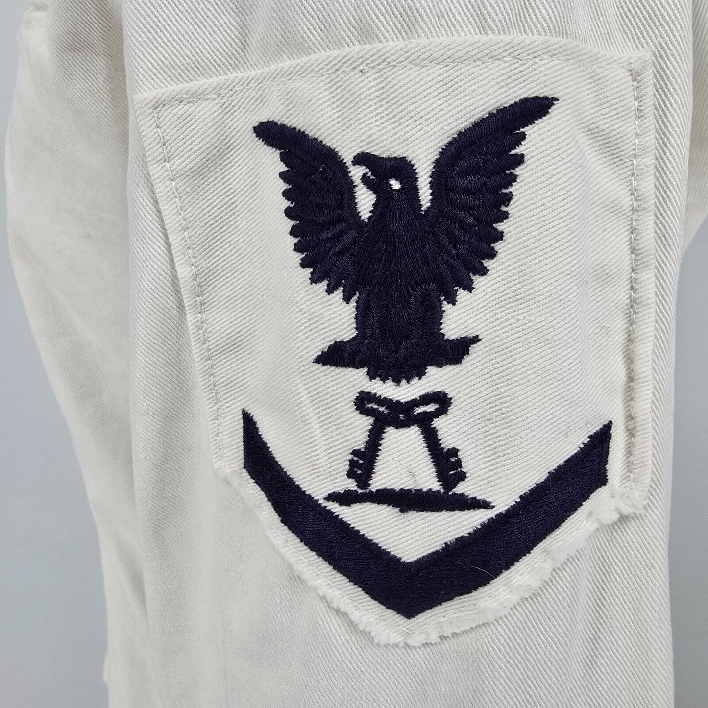 Vintage 1969 US Navy Logistics Specialist Undress White jumper Top (40R)