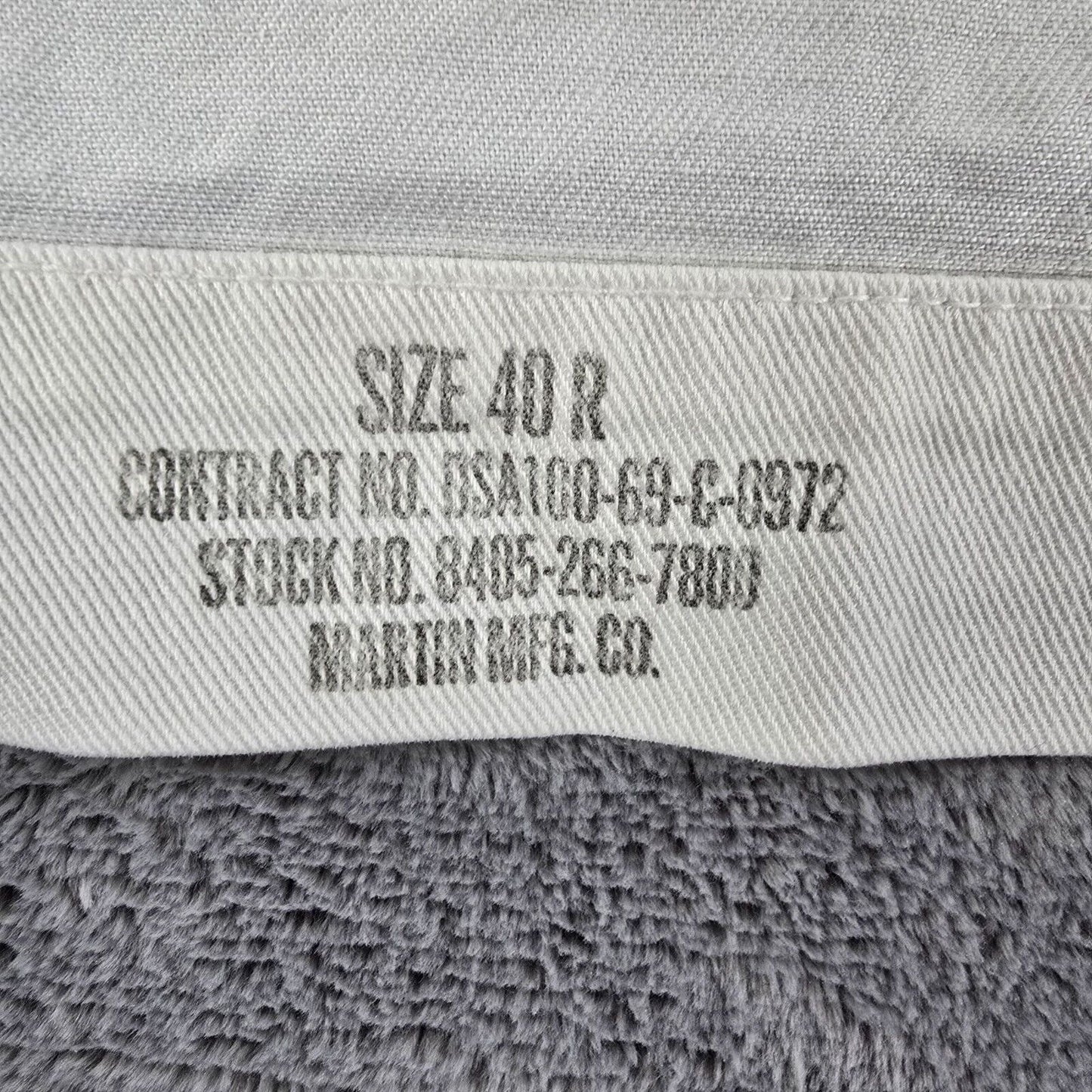 Vintage 1969 US Navy Logistics Specialist Undress White jumper Top (40R)