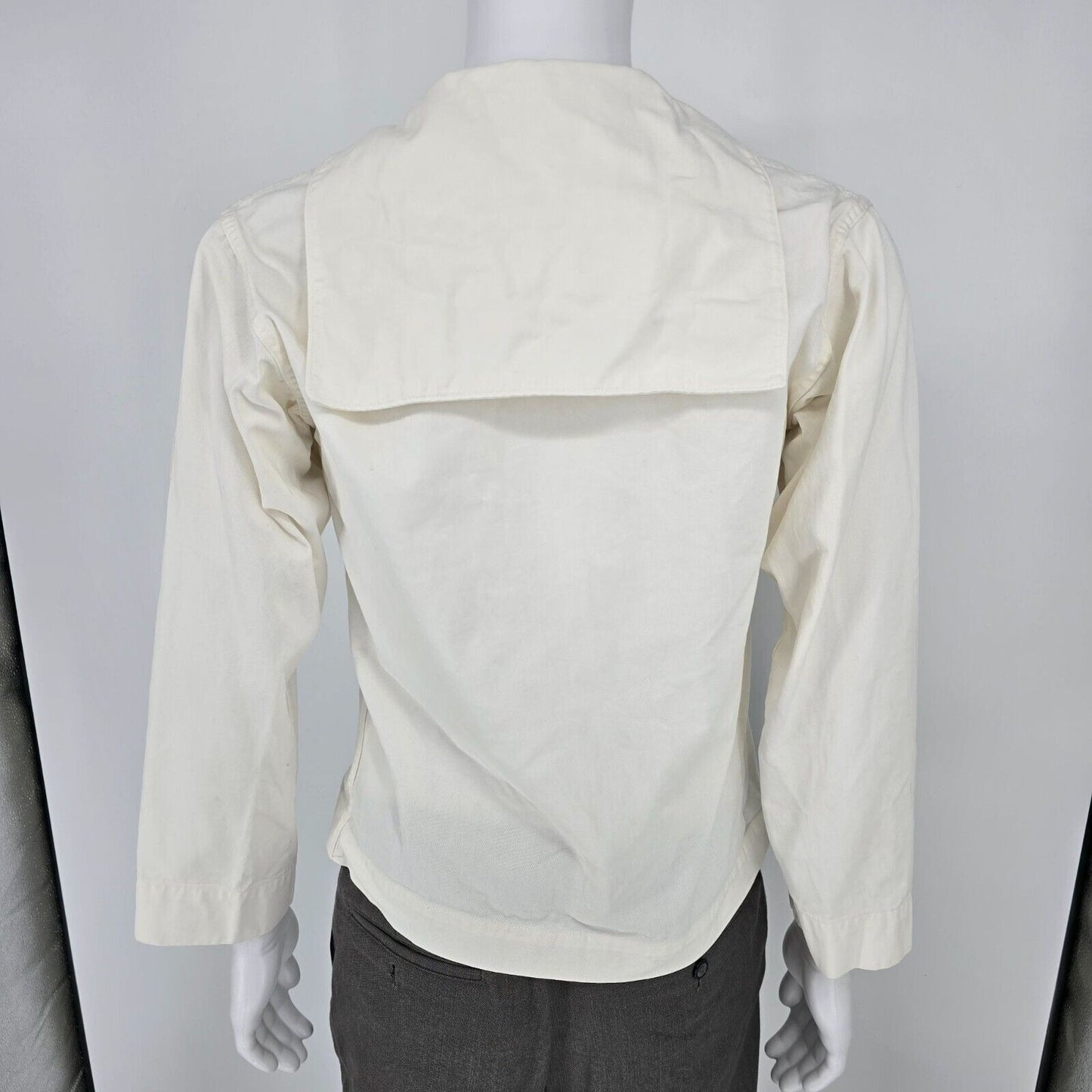Vintage 1969 US Navy Logistics Specialist Undress White jumper Top (40R)