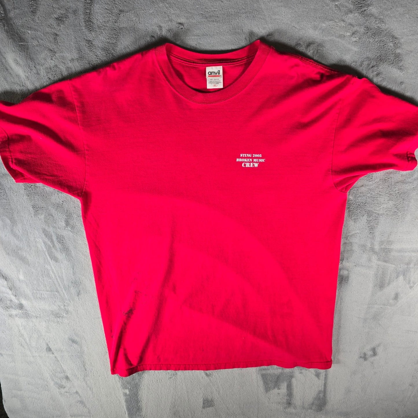 Vintage 2005 Anvil Sting Broken Music Tour Concert Crew Red T-Shirt (XL)