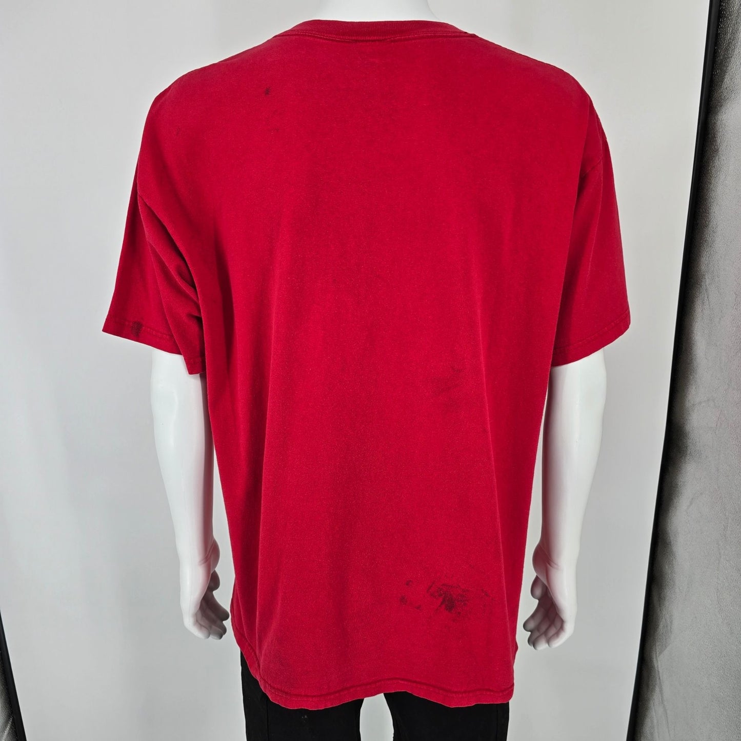 Vintage 2005 Anvil Sting Broken Music Tour Concert Crew Red T-Shirt (XL)
