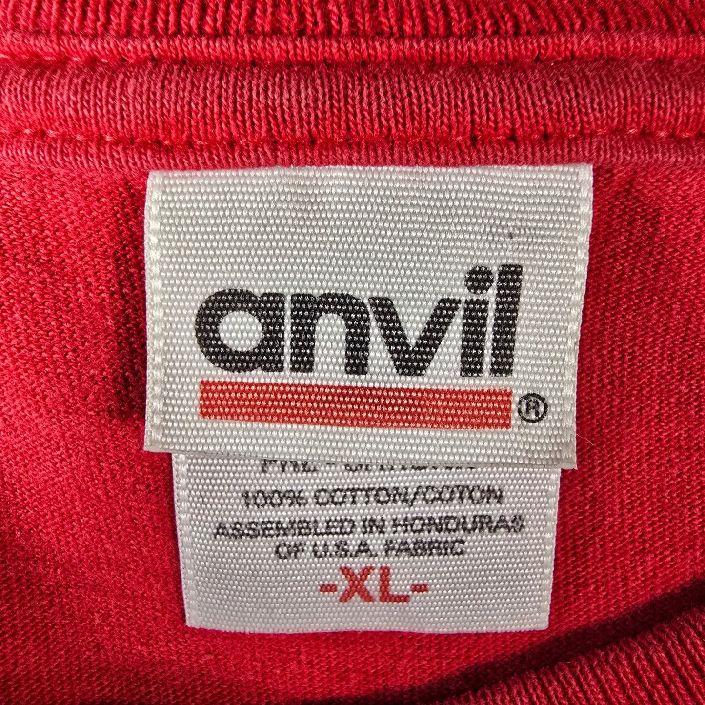 Vintage 2005 Anvil Sting Broken Music Tour Concert Crew Red T-Shirt (XL)