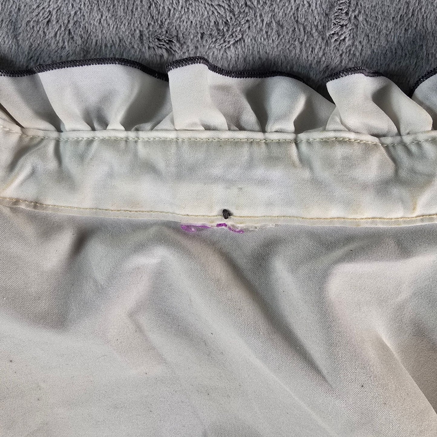 Distressed Vintage 1980s Cream/Black Jabot Collar Secretary Blouse (M/L)