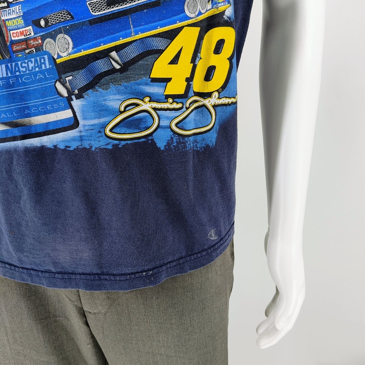 Y2K Thrashed Winner's Circle NASCAR Team Lowe's Racing Jimmy Johnson Shirt (L)