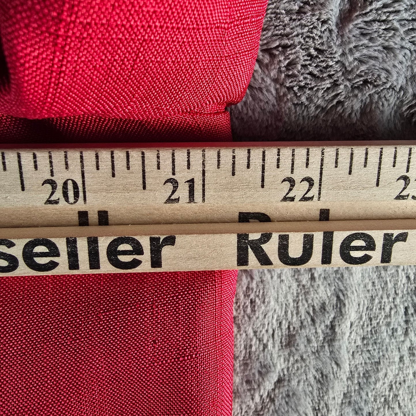 Vintage 1960s Bullock's Wilshire Los Angeles Red Shantung Silk Mod Coat (L)