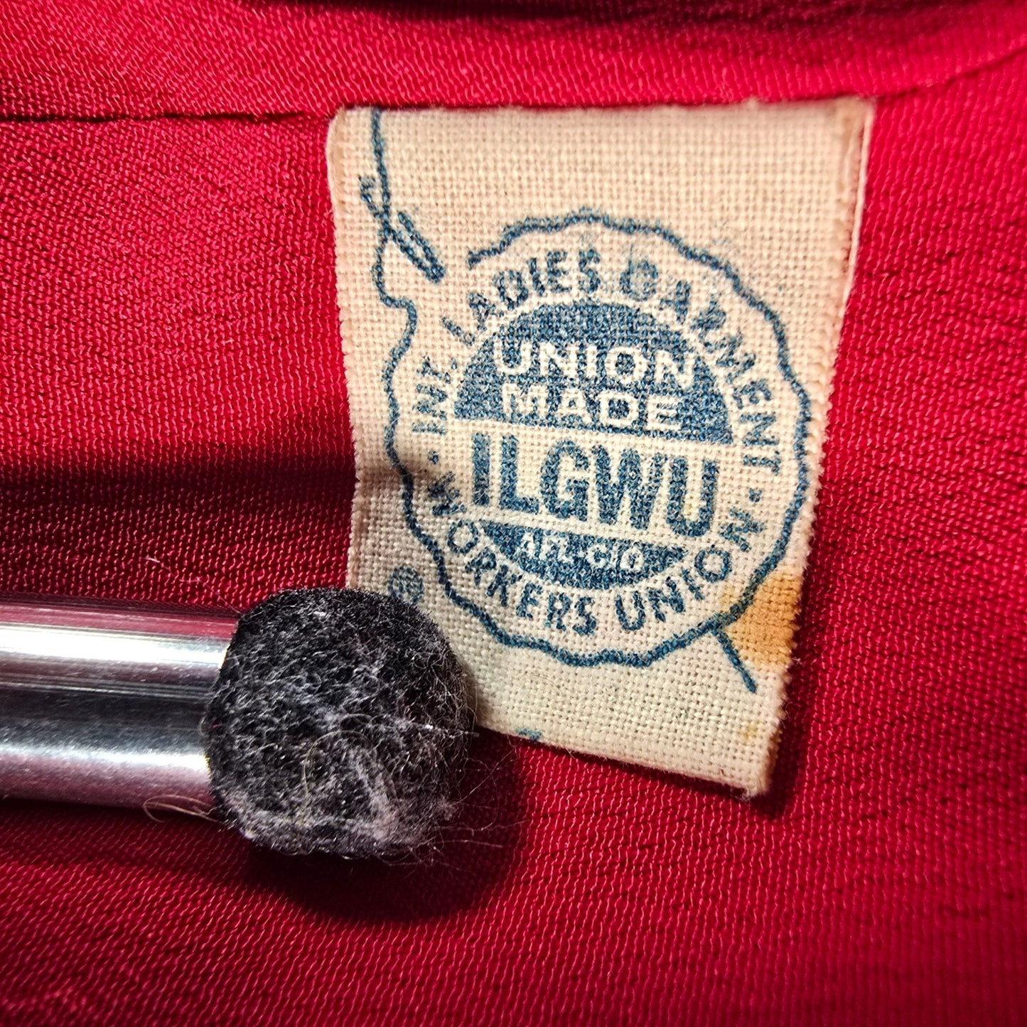 Vintage 1960s Bullock's Wilshire Los Angeles Red Shantung Silk Mod Coat (L)