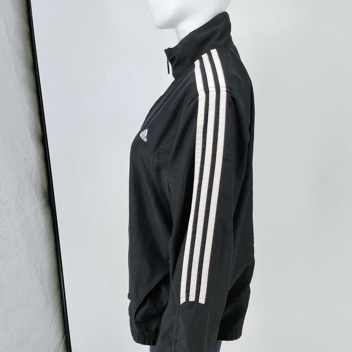 Adidas 2009 Black and White Classic Three Stripe Womens Track Jacket (Large)