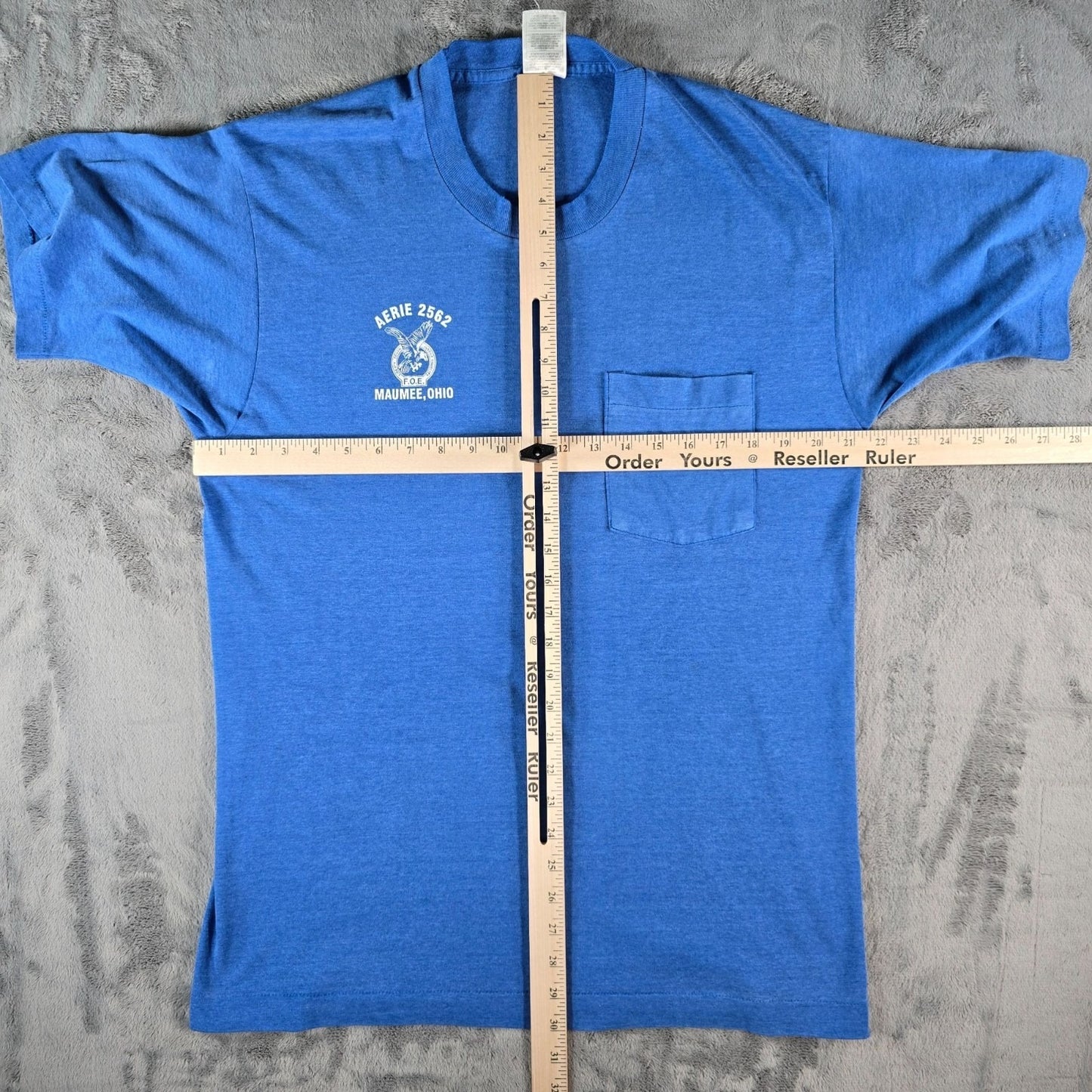 Vintage 1990s Fraternal Order of Eagles Aerie 2562 Maumee OH Pocket T-Shirt (L)