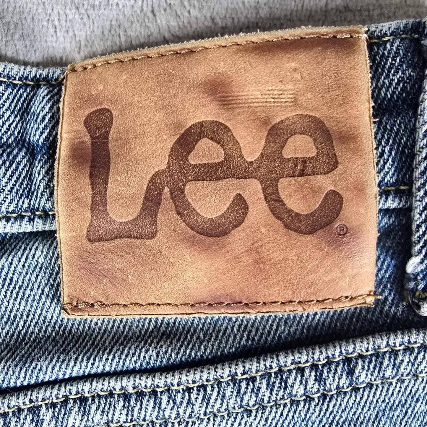 Lee 2010s Womens Thrashed Flare Leg Paint Speck Stretch Denim Jeans (24x31)