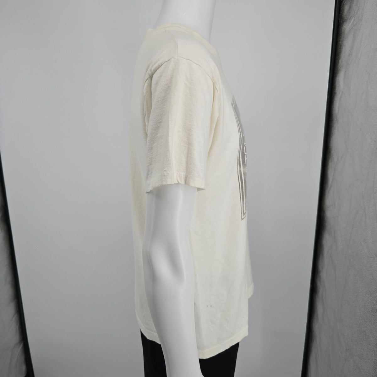 Distressed Vintage Late 1980s Hilton Head Island Sun Surf Sand T-Shirt (M/L)