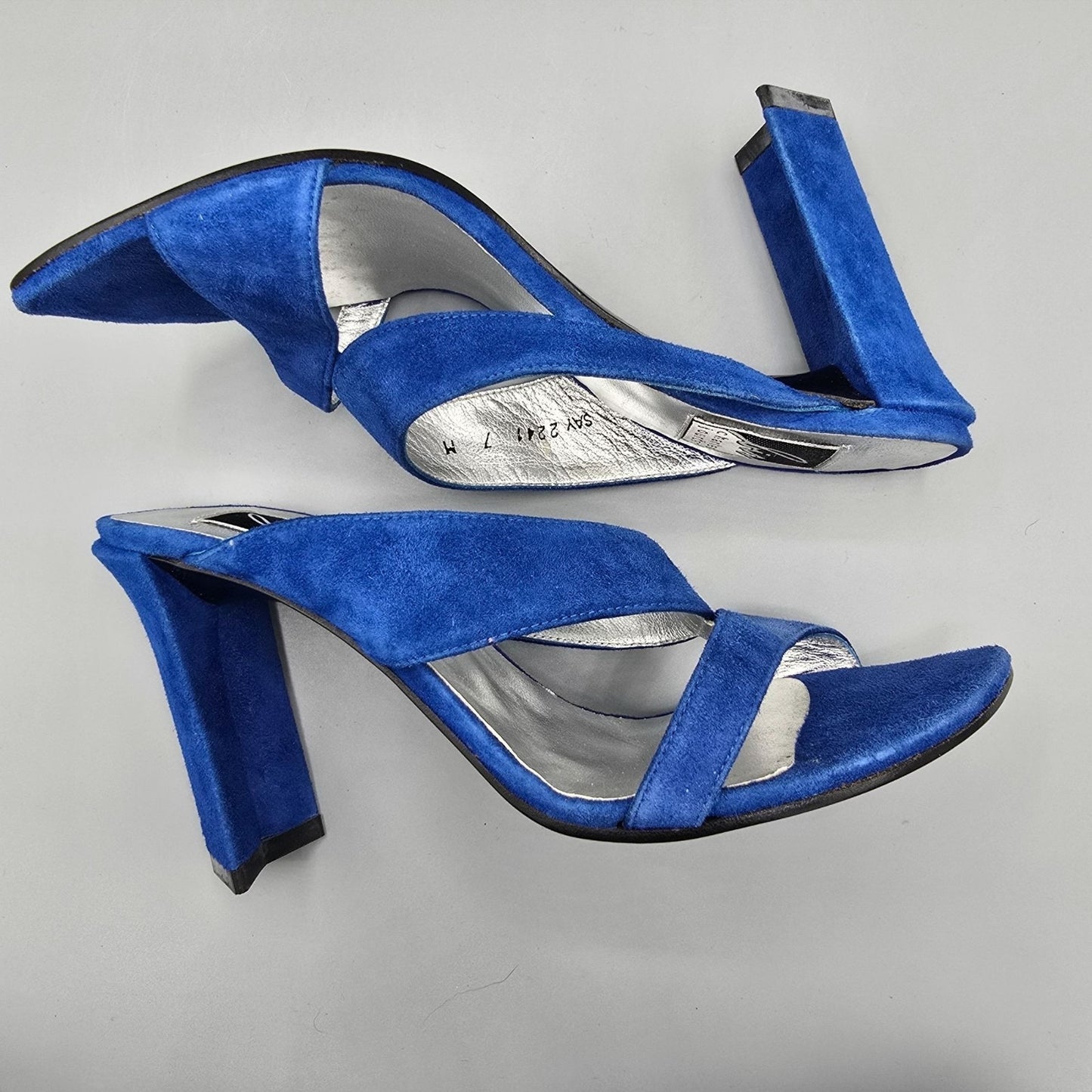 Vintage 1990s Bis Charles Jourdan Colbalt Suede Flared Heel Mule Sandals (7M)